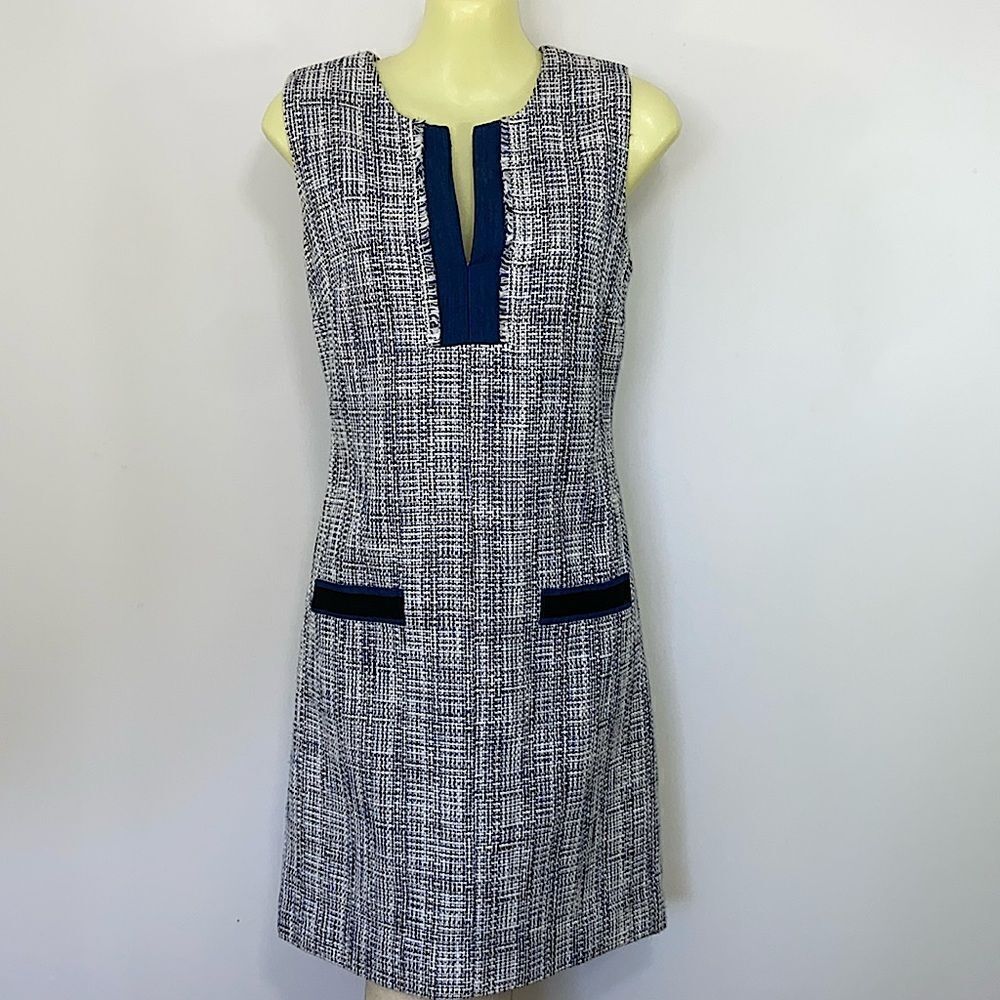 Karl Lagerfeld Paris Dress Sheath Blue/White Tweed NWOT Sz 4